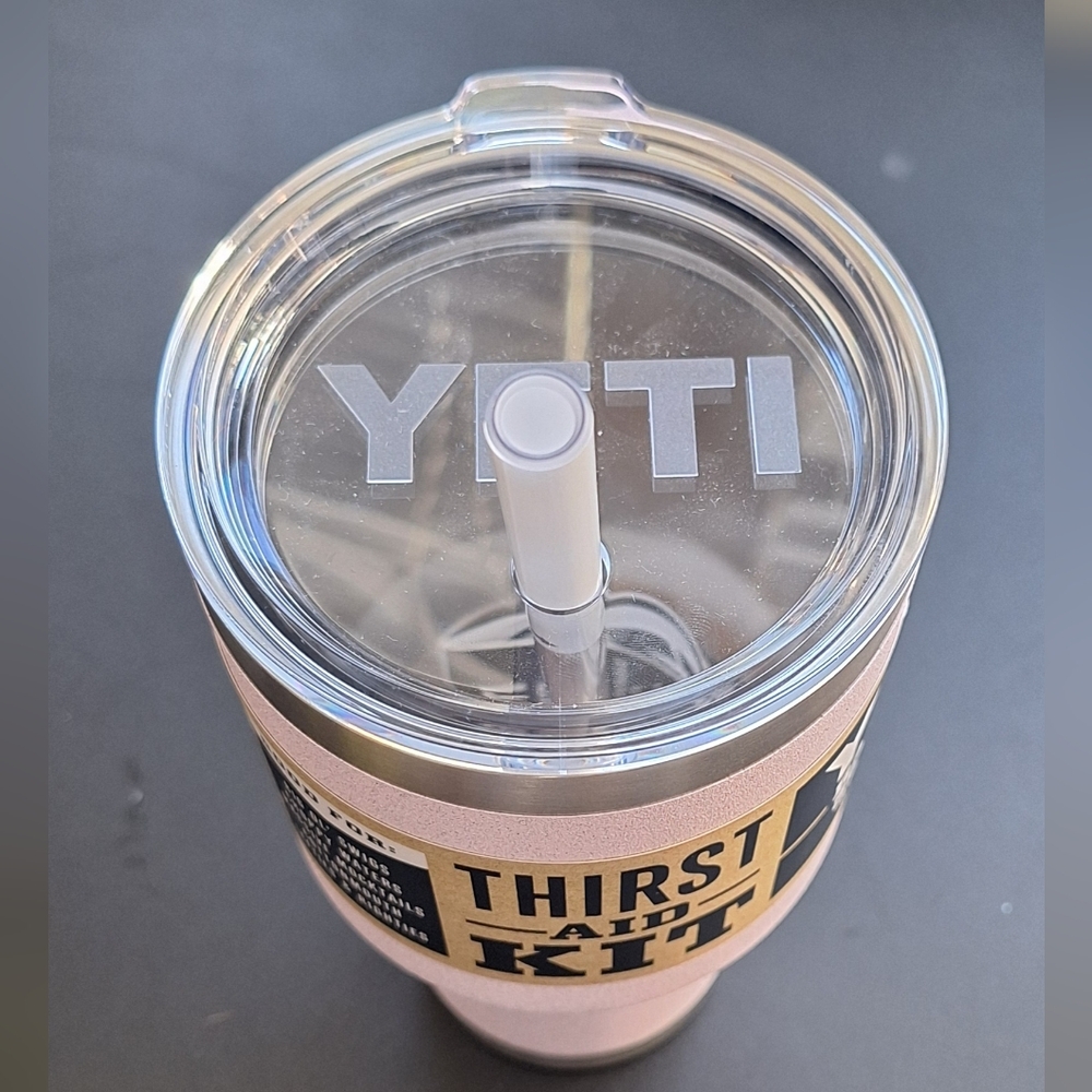 New Yeti Rambler 35 Oz Tumbler Mug & Straw Lid In Limited Edition Cherry Blossom - Picture 2 of 3